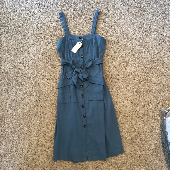 Linen Button Down Dress “At First Glance” - Picture 2 of 8